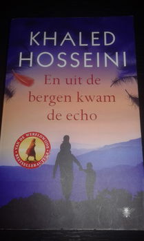 De vliegeraar / En uit de bergen kwam de echo - Khalid Hosseini - 0