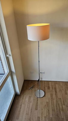 Rvs vloerlamp Copini met beige stoffen kap + dimmer