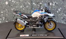 BMW R1250 GS wit 1/18 Maisto MA263 - 0 - Thumbnail