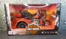 Harley Davidson CVO Tri Glide 2021 oranje 1/12 Maisto MA264 - 3 - Thumbnail