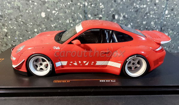 RWB Porsche 997 red 1:18 Ixo V1035 - 0