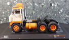 White 7400 1960 creme/oranje 1:43 Ixo V1044 - 0 - Thumbnail