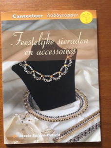 Feestelijke sieraden en accessoires - Anneke Radsma-Rietveld