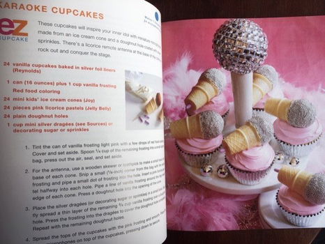 What's new, cupcake? - Karen Tack, Alan Richardson - 3