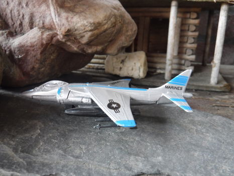 Maisto tailwinds AV 8B Harier Jump jet - 0