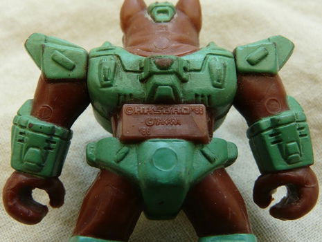 Actiefiguur / Action Figure, Battle Beasts, Danger Dog, Hasbro/Takara, 1980s.(Nr.1) - 4