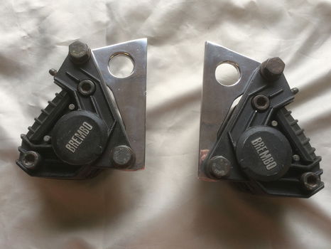 Brembo remklauwen (links & rechts) type Moto Guzzi 1989-1990 - 0