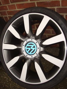 19'' inch Nuvolari Velgen en Banden Steek 5x112