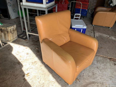 2x leren fauteuils (licht Bruin) GRATIS - 2