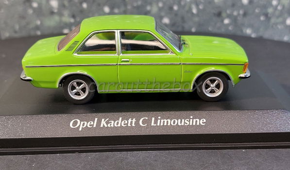 Opel Kadett C Limousine groen 1:43 Maxichamps max035 - 1