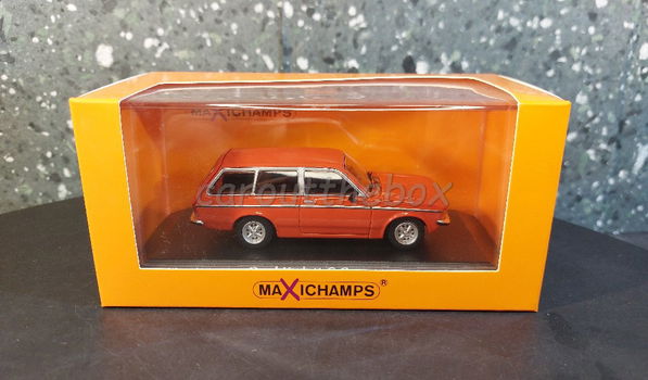 Opel Kadett C Caravan rood 1:43 Maxichamps max036 - 3