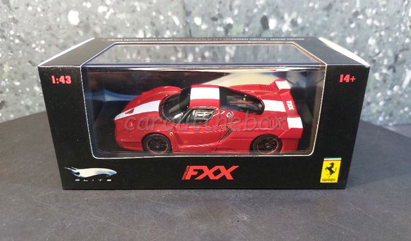 Ferrari FXX 2006 rood 1:43 Hotwheels Elite H401 - 3