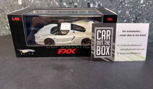 Ferrari FXX 2006 wit 1:43 Hot wheels Elite H404 - 5