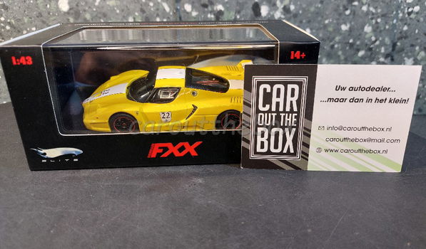 Ferrari FXX 2006 geel / wit 1:43 Hot wheels Elite H406 - 5