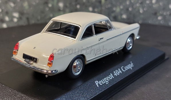 Peugeot 404 Coupé wit 1:43 Maxichamps max044 - 2