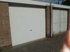 Te huur nette garagebox in Heerhugowaard