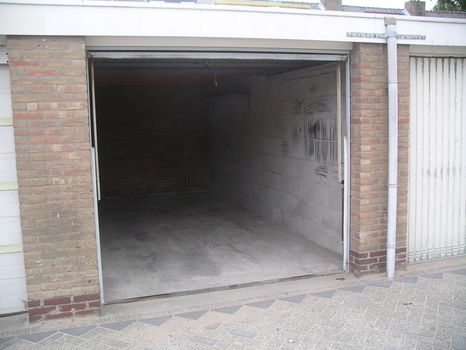 Te huur nette garagebox in Heerhugowaard - 1