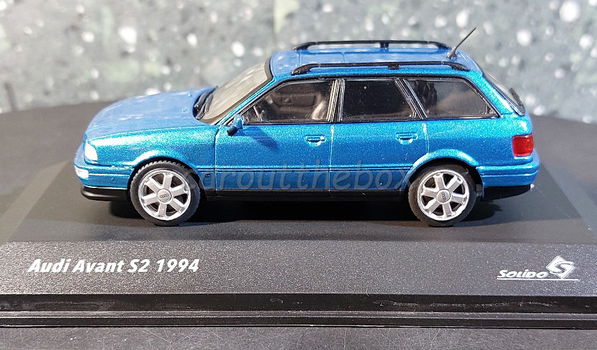 Audi Avant S2 1994 blauw 1:43 Solido Sol093 - 1