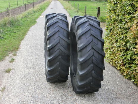 Banden michelin 380/85r28 14.9r28 trekker tractor - 1