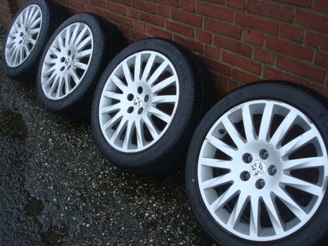 18''Originele Peugeot velgen en banden steek 5x108 - 1