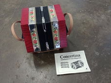 Mooie Concertina accordeon / harmonica / trekharmonica