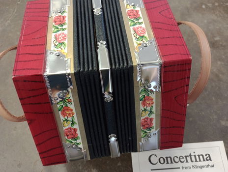 Mooie Concertina accordeon / harmonica / trekharmonica - 1