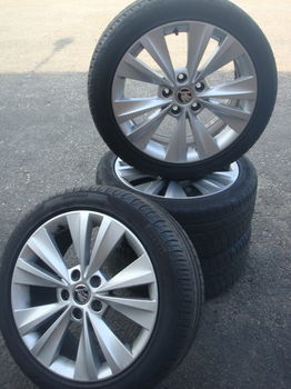 17’’Inch Originele Skoda Kodiaq Karoq Velgen en Banden - 4