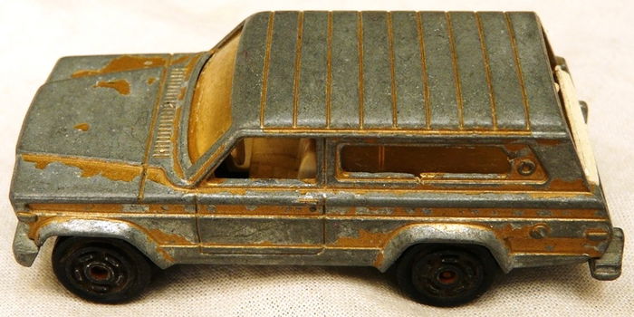 Modelauto, Majorette, Schaal 1:64, No.236 - Jeep Cherokee - Metallic Tan, 1982.(Nr.1) - 5