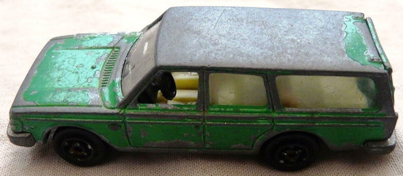 Modelauto, Majorette, Schaal 1:60, No.220 - Volvo 245 DL - Green, 1982.(Nr.1) - 2