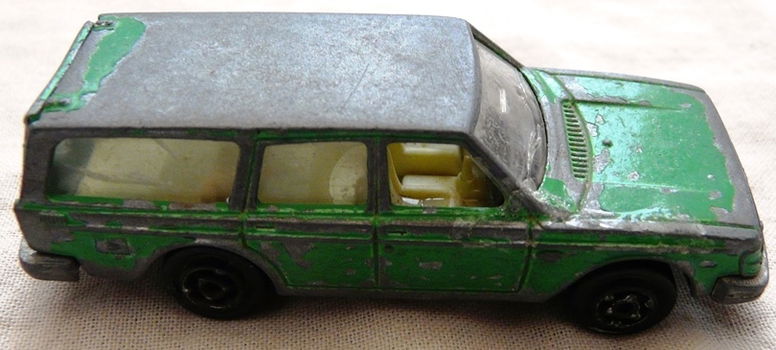 Modelauto, Majorette, Schaal 1:60, No.220 - Volvo 245 DL - Green, 1982.(Nr.1) - 4