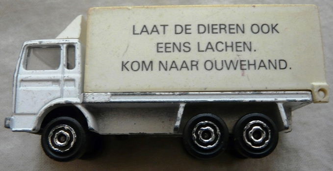 Modelauto, Majorette, Schaal 1:100, No.214 - Saviem SM Europe Container – Ouwehand, 1980s.(1) - 4