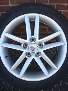 17 inch Seat velgen en banden steek 5x112