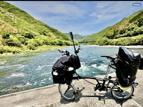 Voor de Camper Gezocht een of twee Brompton Vouwfietsen - 0