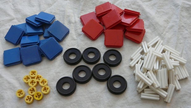 Lot Building Blocks & Parts, Build-O-Fun, Tupperware Toys, 95 pcs / stukken, 1965. - 1