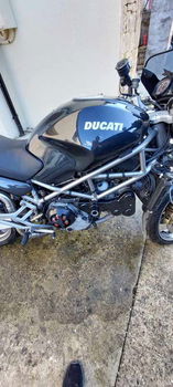 Ducati Monster 916 S4 - 1