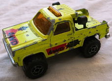 Modelauto, Majorette, Schaal 1:62, No.291 - Chevrolet Blazer 4x4 - fluo yellow, 1990-1991.(Nr.1)