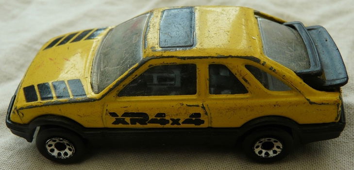 Modelauto, Matchbox, Schaal 1:58, No.15/55 - Ford Sierra XR4i - Yellow, 1987-1988.(Nr.1) - 3