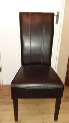 Te koop 4 z.g.a.n. eetkamerstoelen week gebruikt.