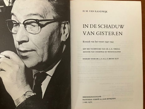 In de schaduw van gisteren - H.M. van Randwijk - 1