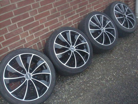 17 inch Originele Black velgen en banden 5x100 - 1