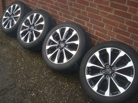 18 Originele Mazda Velgen + Banden Steek 5x114,3 - 1