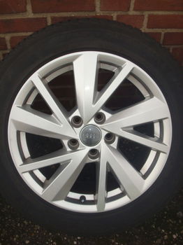 17 inch Original Audi Q2 T-ROC Ve;lgen en Banden Steek 5x112 - 0