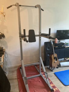 Solide Pull-up station