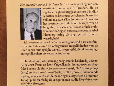 Het vreemde vermaak dat lezen heet - S. Dresden (essays) - 1