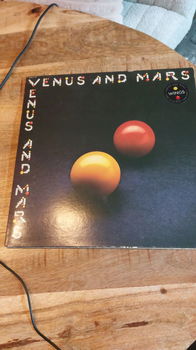 Vinyl Wings – Venus And Mars - 0