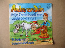 s0120 andre van duin - mijn opoe heeft een zadel op dr rug