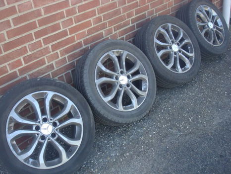 17’’Inch Originele Mercedes Avantgarde Velgen en banden Goodyear 5x112 - 2