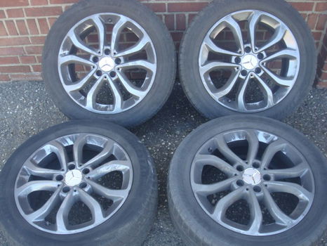 17’’Inch Originele Mercedes Avantgarde Velgen en banden Goodyear 5x112 - 5