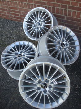 17’’Inch Origineel Audi A3 S-Line Velgen Steek 5x112 - 5