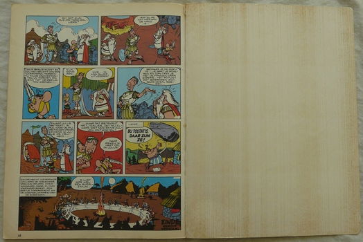 Strip Boek, Asterix, Asterix De Galliër, Nummer 1, Dargaud, 1979. - 2